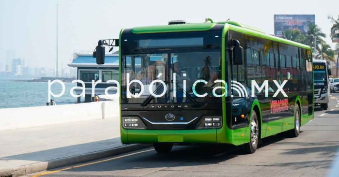 Buscan modernizar el transporte en Veracruz con vehículos eléctricos