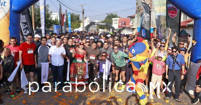 Realizan carrera en Cuautlancingo como parte del Festival “Ánimas y Raíces”