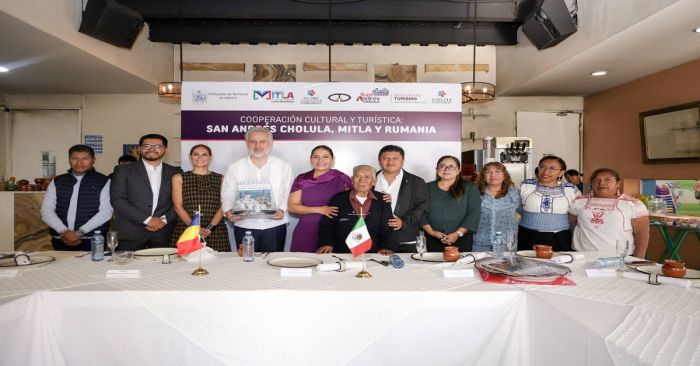 Extiende Gobierno de San Andrés Cholula lazos de cooperación con Rumania y con Mitla