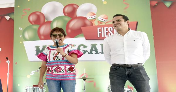 Realizan en la BUAP tradicional fiesta mexicana