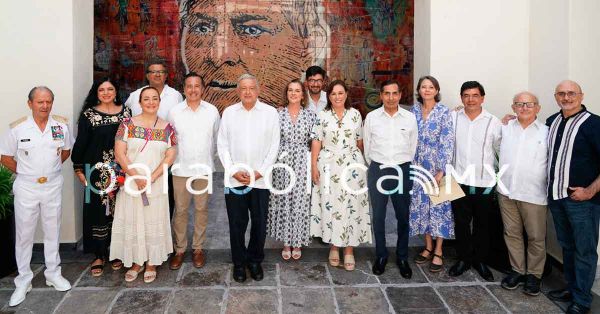 Inaugura AMLO Centro Cultural “Leyes de Reforma” en Veracruz