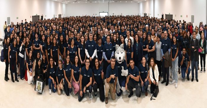 Recibe BUAP a m&aacute;s de mil estudiantes, participar&aacute;n en el Programa Delf&iacute;n