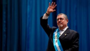 Desea AMLO lo mejor a Bernardo Arévalo como presidente de Guatemala