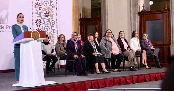 Presentan Pensión para el Bienestar de las adultas mayores de 60 a 64 años