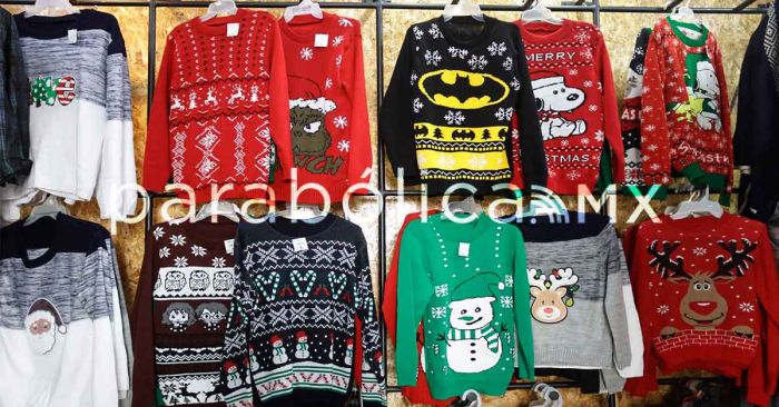 A la alza, venta de &quot;ugly sweaters&quot; en comercios del Centro Histórico