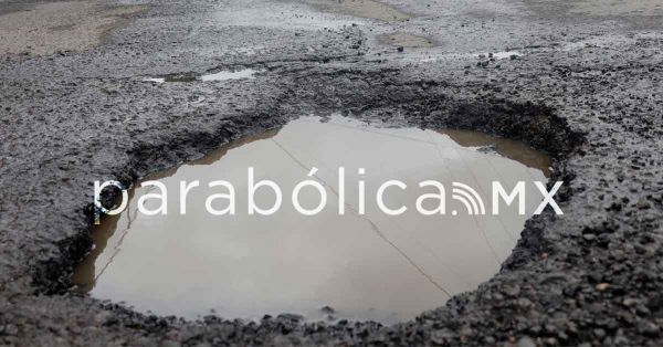 Falt&oacute; tiempo para atender baches: Ad&aacute;n Dom&iacute;nguez