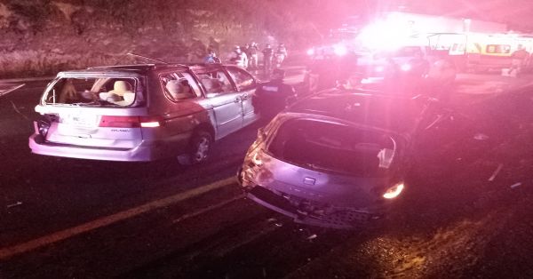 Reportan 10 personas lesionadas en accidente de la México-Puebla