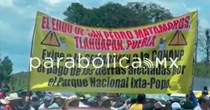 Vuelven a bloquear la México-Puebla habitantes de Tlahuapan