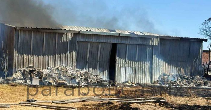 Controlan incendio en inmediaciones del Hospital General de Tepeaca