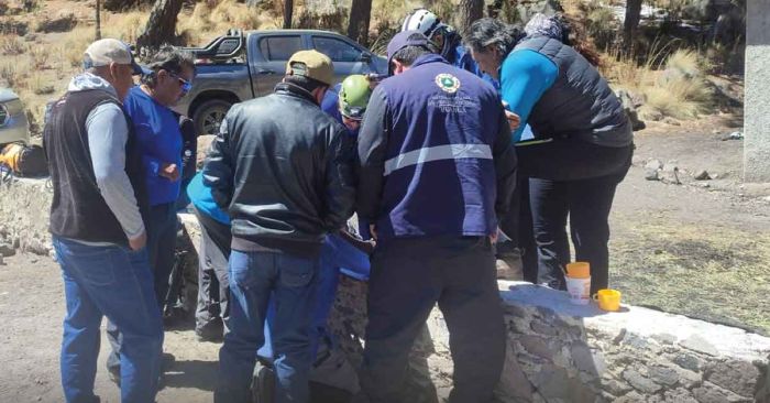 Mantienen búsqueda de dos alpinistas en Pico de Orizaba