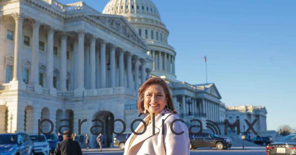 Visita Gálvez el capitolio de Washington