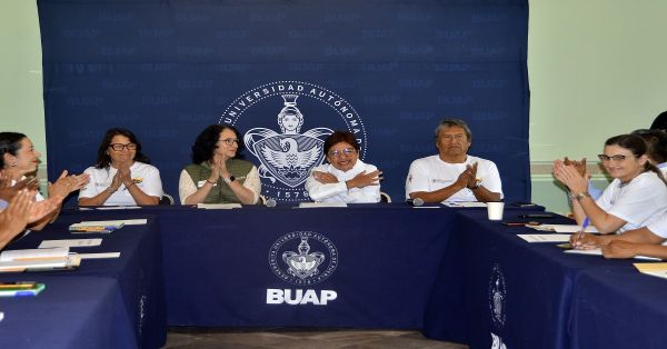 Discuten en la BUAP avances en M&eacute;xico del Programa Doctores de los Suelos de la FAO