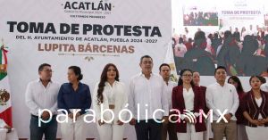 Acompaña Sergio Salomón toma de protesta de la alcaldesa de Acatlán