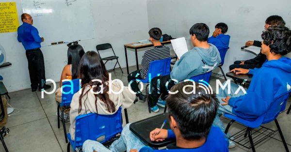 Acerca ayuntamiento los estudios en nivel medio superior