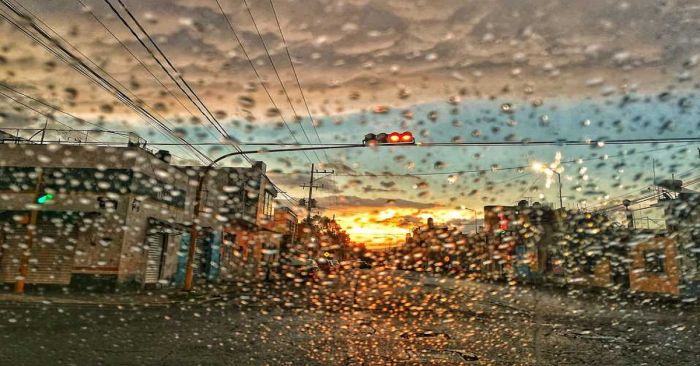 Habrá lluvias fuertes y rachas de viento este sábado en Puebla