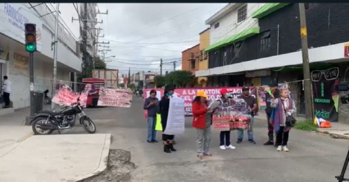 Rechazan peatonalizaci&oacute;n en calles del Barrio de Santiago