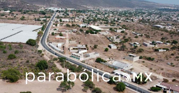 Preside Sergio Salomón la inauguración de la 11 Poniente en Miahuatlán