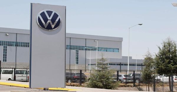 Cita Sindicato de VW a trabajadores el domingo para el tema del aumento salarial