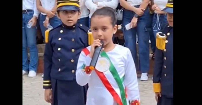 Emula niña de Chiapas discurso de Claudia Sheinbaum