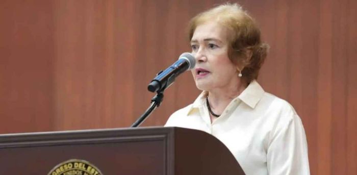 Renuncia Sara Bruña Quiñónez, fiscal de Sinaloa