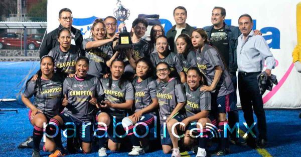 Realiza ayuntamiento torneo de f&uacute;tbol interdependencias