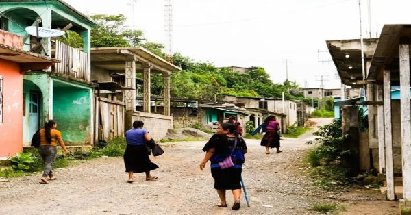 Dejan familias Chiapas y huyen hacía Guatemala
