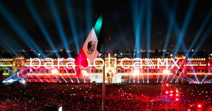 Se congregan miles en torno al último Grito de Independencia de AMLO