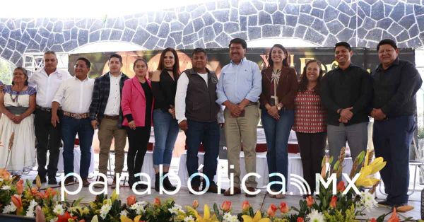 Inauguran la Feria del Tejocote en Calpan