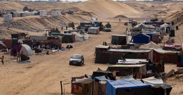 Ataques a campos de desplazados deja a 21 muertos en Rafah