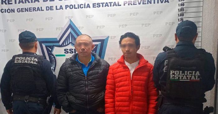 Detienen a padre e hijo por portación ilegal de arma de fuego