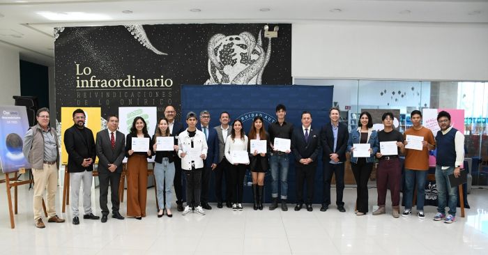 Premian a los ganadores del concurso de cartel BUAP 2023 “Acción por el clima”