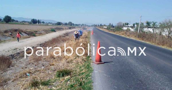 Reparan autoridades defensas met&aacute;licas del Perif&eacute;rico Ecol&oacute;gico