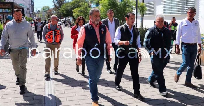 Delinean Segom y BUAP agenda de ordenamiento comercial, limpieza y seguridad