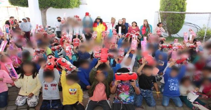 Entrega DIF de San Pedro Cholula juguetes en las 13 Juntas Auxiliares