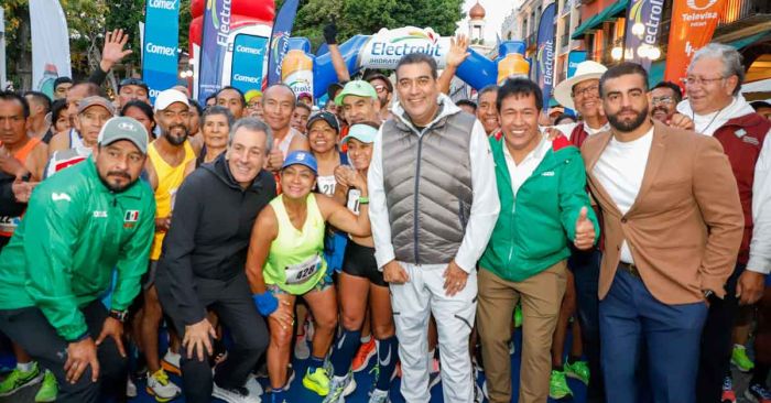 Celebra Sergio Salomón certificación internacional de Maratón Puebla