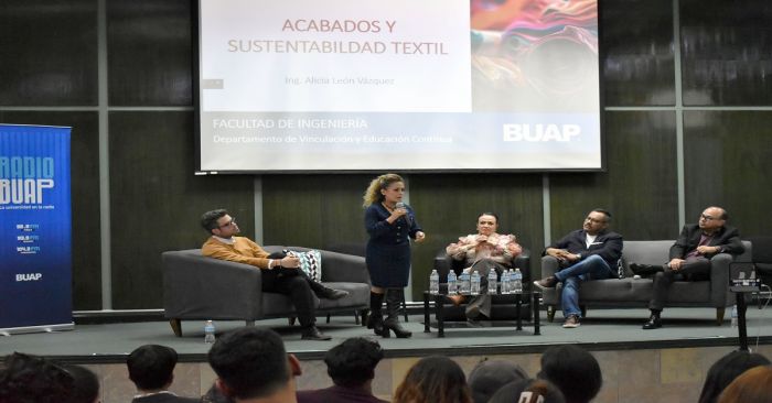 Analizan en la BUAP las tendencias actuales en el ámbito textil