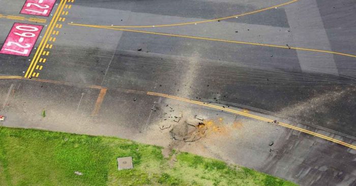 Explota bomba de la Segunda Guerra Mundial en aeropuerto de Japón