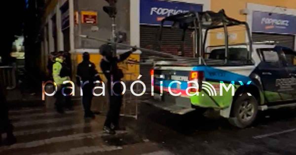 Vuelven las vallas al Centro Hist&oacute;rico para frenar el ambulantaje