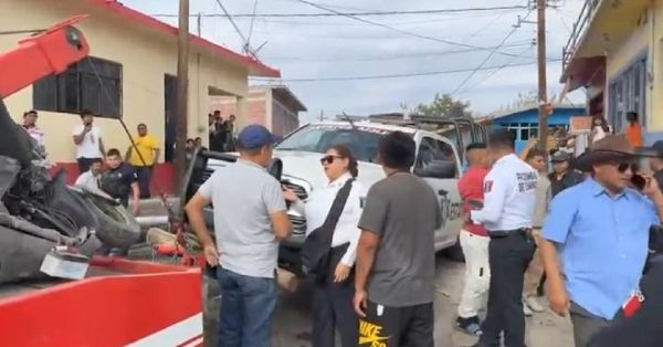 Ocurre accidente en Ahuehuetitla, madre e hija son atropelladas por policías