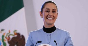 Anuncia Claudia Sheinbaum &quot;Bachetón&quot; para carreteras federales