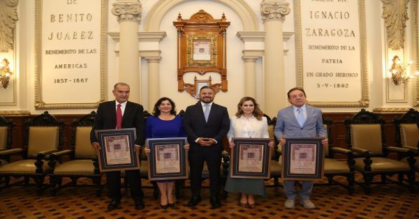 Reconoce Ayuntamiento de Puebla a empresarios destacados