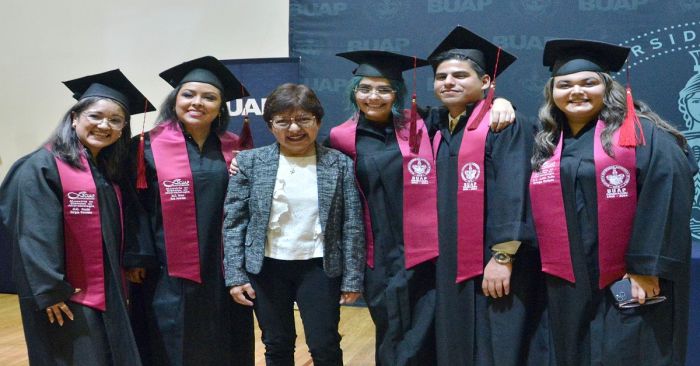 Reconocen calidad educativa de la BUAP, egresa estudiantes y profesionistas exitosos