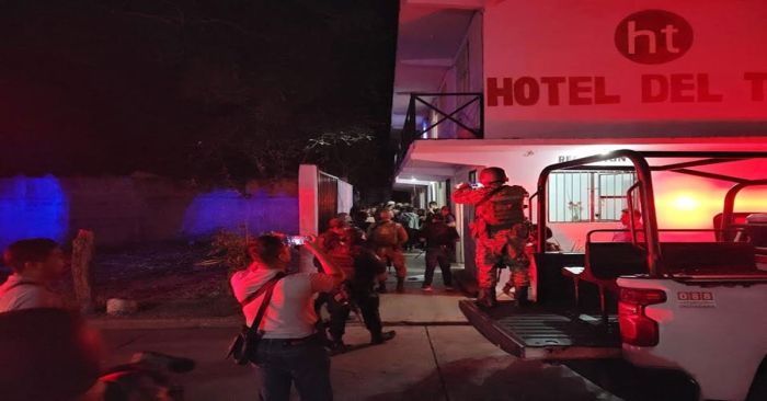 Rescatan a migrantes, estaban hacinados en un hotel del Istmo de Tehuantepec