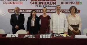 Presenta Sheinbaum eje “República Educadora, Humanista y Científica”