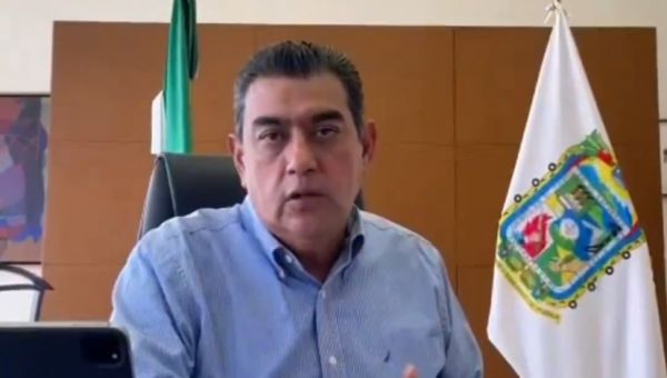 Retoma Sergio Salom&oacute;n actividades tras cirug&iacute;a
