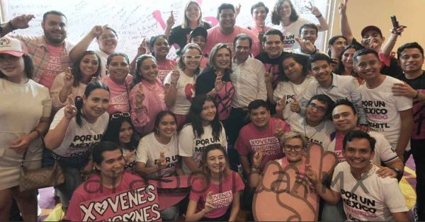 Se compromete Xóchitl Gálvez con jóvenes emprendedores