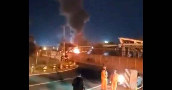 Se registra incendio en refinería de Salamanca