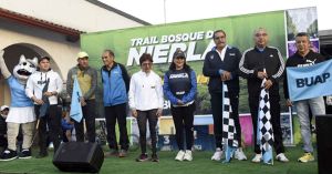 Participan 900 corredores en Trail Bosque de Niebla BUAP 2024