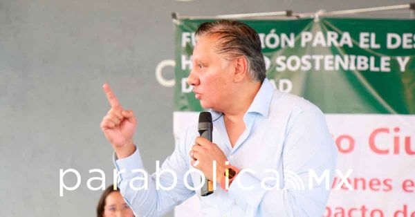 Encabeza Fernando Morales foro sobre el papel de los j&oacute;venes en el gobierno