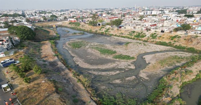 Inician trabajos de limpieza ante temporada de lluvias en Puebla capital